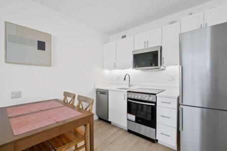 2Br 3Ba Ocean Front Condo On The Boardwalk Cozysuites Atlantic City Kültér fotó